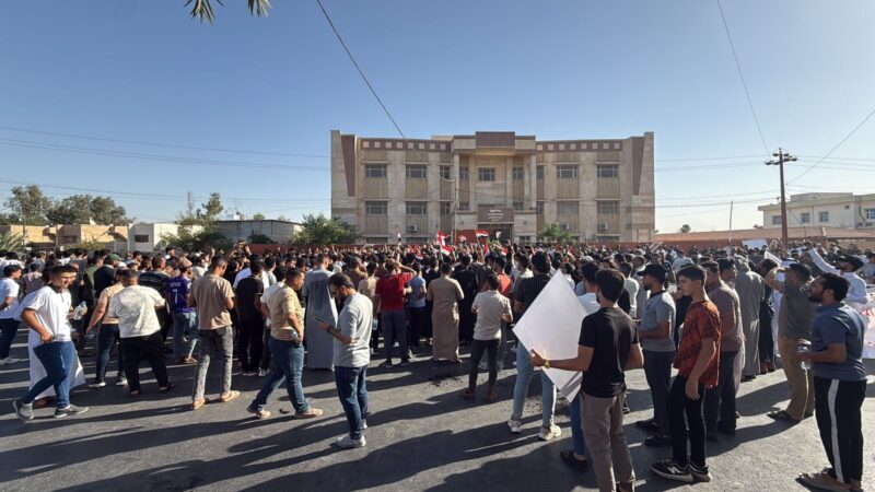 أهالي الأنبار يرفضون انتهاكات وزارة التربية