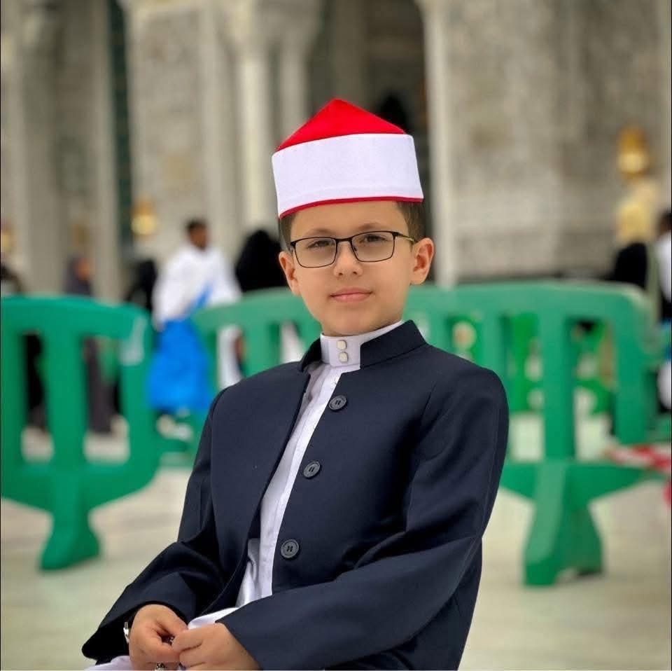 مصطفى الحديدي.. صوت صغير يعتلي المنبر ويوقظ الأمل في العراق