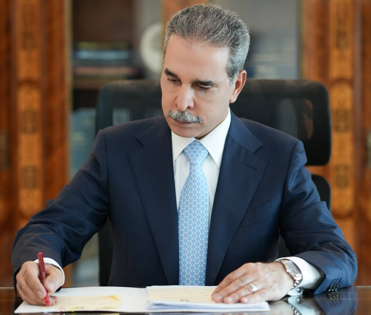 القاضي زيدان يشكر القضاة على حماية النظام الديمقراطي