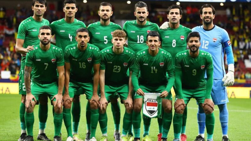 المنتخب الوطني بالزيّ الأخضر في مواجهة حاسمة أمام الإمارات
