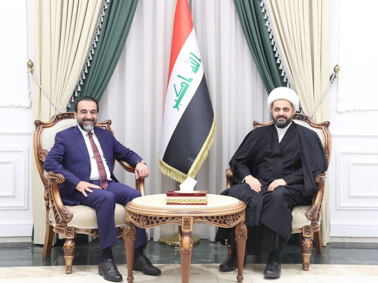 الرئيس الحلبوسي والخزعلي يؤكدان أهمية الإسراع بتشكيل الحكومة وتعزيز الاستقرار السياسي