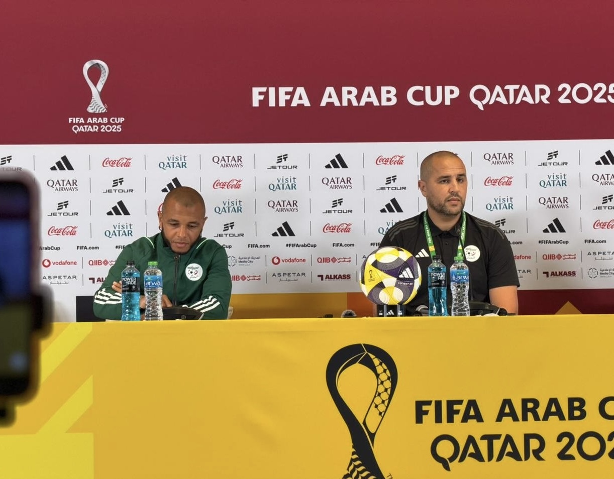 مدرب الجزائر: منتخب العراق يلعب بشجاعة وهدفنا التأهل إلى الدور المقبل