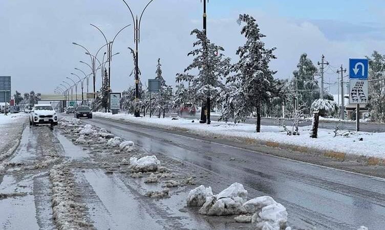 الأنواء الجوية: أمطار وثلوج متوقعة وانخفاض بالحرارة يصل إلى درجتين تحت الصفر