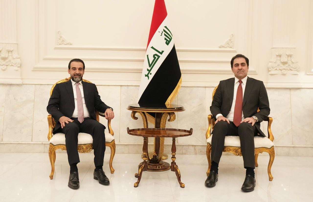 الرئيس الحلبوسي والمندلاوي يبحثان تهيئة المناخ السياسي لإنجاح الجلسة النيابية الأولى
