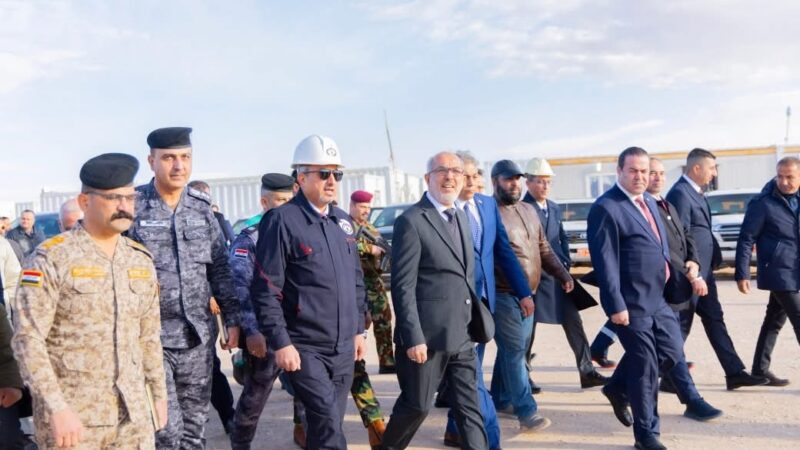 النفط: نستهدف إنتاج 100 مليون قدم مكعب قياسي يوميا من حقل عكاز