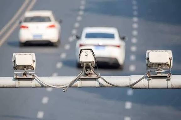 المرور: الكاميرات الذكية دقيقة وغرامات على البروجكتر