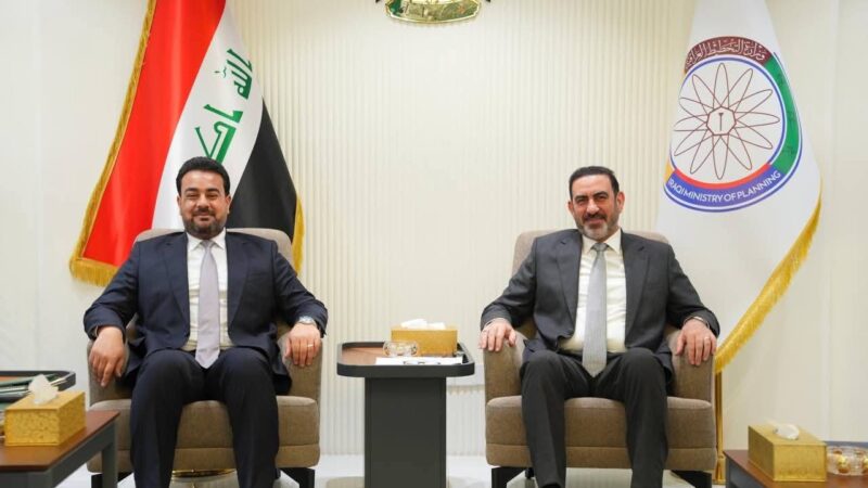 محافظ الأنبار يبحث مع وزير التخطيط وكالةً تحديات تنفيذ المشاريع