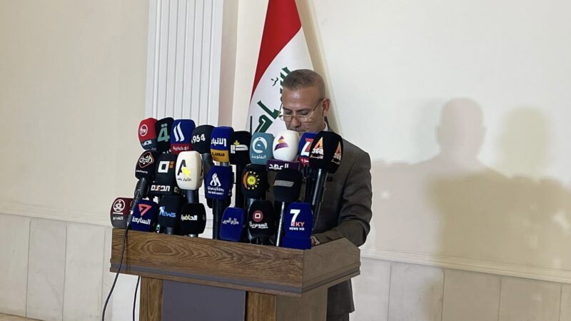 حكومة الأنبار تنفي العثور على مقبرة جماعية تضم أكثر من 1500رفات وتكشف حصيلة موقع سهل عكاز