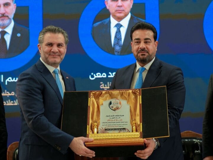 بليغ أبو كلل لدى مشاركته في ملتقى الأنبار للحوار: حماية المجتمع لا تقل أهمية عن حماية حرية التعبير